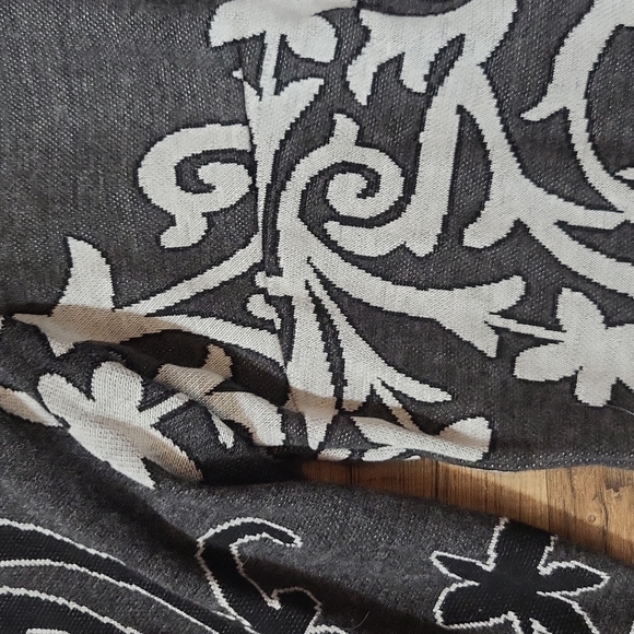 BLACK SAKS FIFTH AVE Black White Foral Long Sheath Midi Dress - Picture 3 of 10